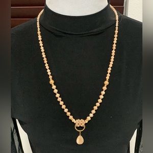 Necklace and earrings set